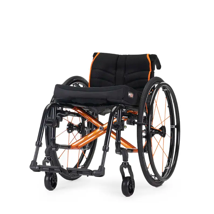 QUICKIE QS5 X foldable wheelchair from Motion Wheelchairs