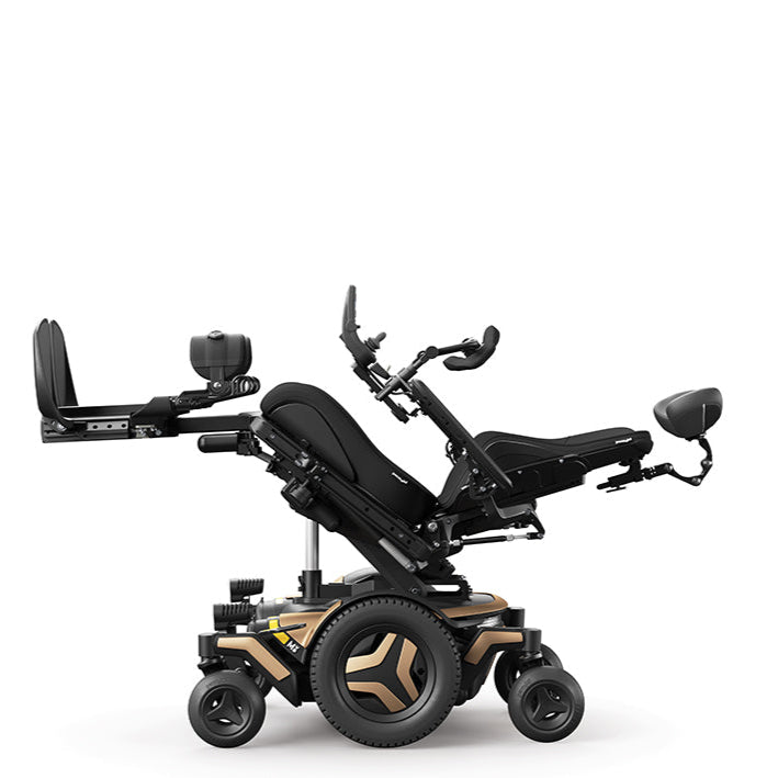 M corpus VS standing wheelchair Motion Wheelchairs